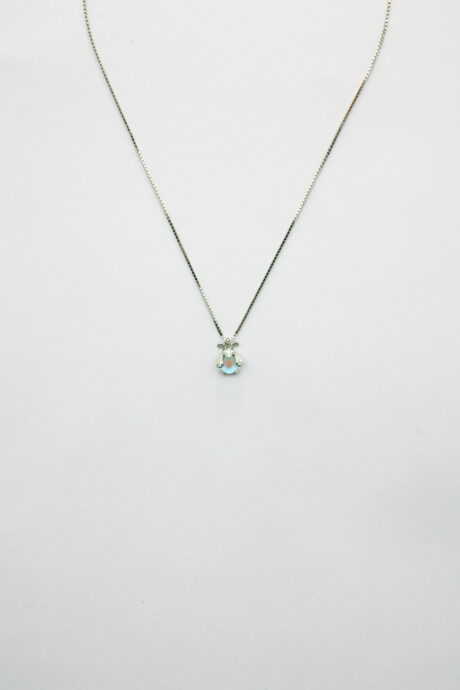 Pearl Pendent Silver Chain Necklace